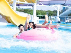 【レトロモダン】をコンセプトに老若男女が楽しめる新たな複合型プール、【稲毛海浜公園プール】です☆