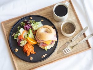 BREAKFAST�bBLT�x�[�O���T���h�Z�b�g