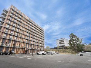 平置き駐車場150台分
