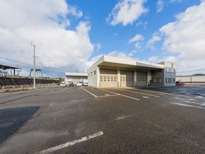 大型車専用駐車場