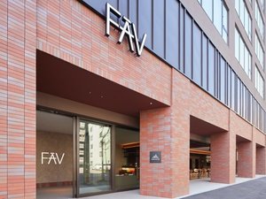 FAV LUX �D�y�������̂̎{�ݎʐ^1