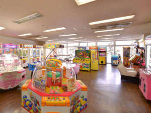 【館内ゲームセンター】お子様興奮!家族でお楽しみ頂けるゲームを各種ご用意しました☆