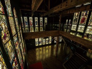【小樽芸術村】<徒歩約3分>主に近現代の絵画、彫刻、ガラス工芸、ステンドグラス、家具などを展示