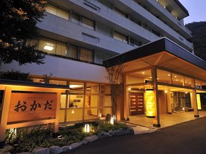 ホテルおかだ外観
