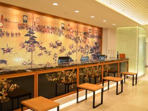 ■館内/フロントカウンター