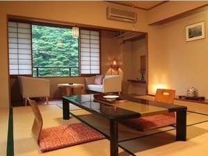 Syunkanrou is comfortable,  spacious room. with bath and toilet. (cannot be specified.)