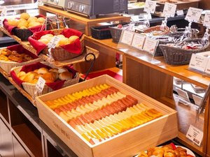 ■イメージ 好きな具材を挟んで、自分だけの「黄金比」を楽しむ焼きたてセレクトホットサンド。