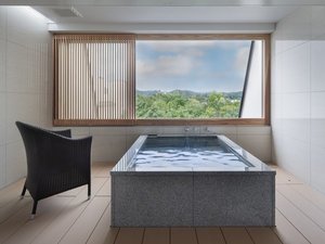 【佐賀県嬉野・武雄の高級ホテル・高級旅館】萬象閣敷島