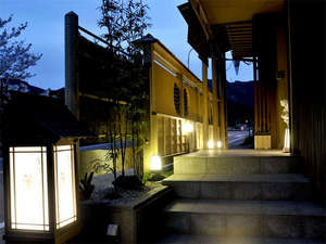 �y�O�d��:���I�B�z���B�̏h ����