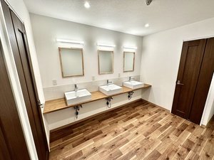 �o�X���[��3