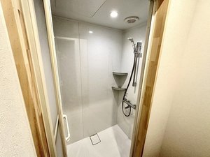 �o�X���[��2