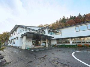 湯元 東館 外観