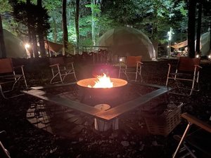 【ファイヤーピット】夜7時〜9時の間で焚火を行ってます。※土日祝日限定