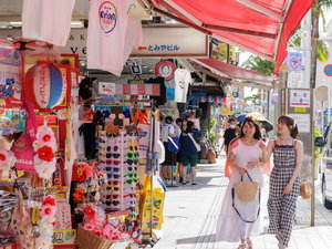 【周辺・景観】国際通りまで徒歩約5分