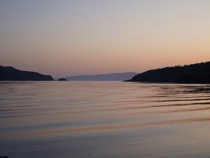 施設目の前の海。