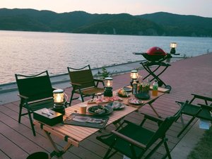 �J���I�ȃe���X�Ŋy���ށA��Ԃ�BBQ�B�H�ޕt���v�������p�ӁB