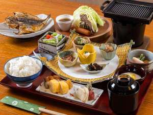 yHz{̐HނgpaHpӁB/Japanese Breakfast using  seasonal food
