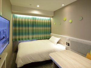 ビジネスにもレジャーにも最適なお部屋で、ゆっくりとお過ごしください。(写真はヴィアインシングル)