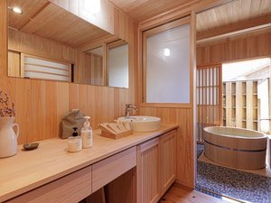 �w�̍���ɖ�����鎊���̎���/�\���F ASAMA 101�����[