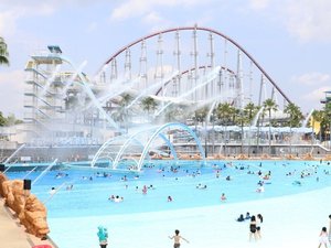 ナガシマジャンボ海水プール
