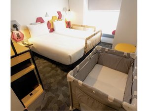 ベットガード、ベビーベット(0歳児専用)は事前予約を承っております。
