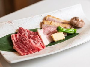 大和肉3種鉄板焼き(単品の場合3,300円)