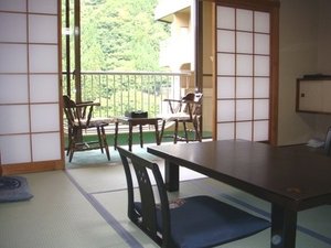 しっとりと心落ち着く 清流亭「和室8畳」極上の温泉を楽しんだ後はお部屋でリラックス