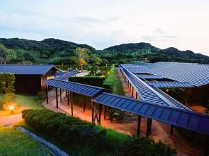 �y������:��z��p�[�N�q���Y �z�e�����b�W