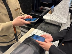 荷物預かりシステム「Easy keeper」スマートかつスムーズな預かり荷物のフロント受渡しを実現