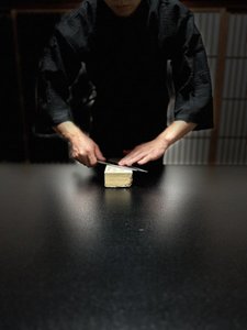 包丁の研ぎ直しサービス行ってます。ご自宅でお使いの包丁をお持ちください。(別途料金有り)