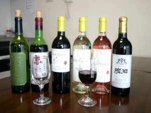 山梨県産ワイン、知人の農園で作っているオリジナル限定ワイン