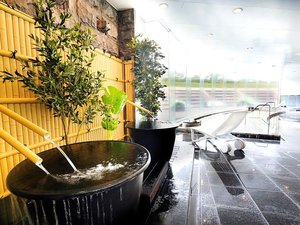 �y����嗁��@�I�N�V�A�z�╗�C(�����C)�͒j���Ƃ��Ɍ�����܂��B