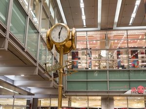 金の時計