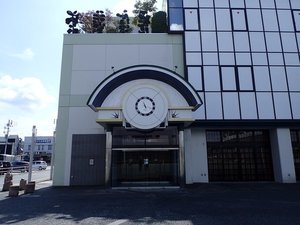 銀河ポッポ 「星めぐりのうた」をアレンジしたメロディーともに童話の登場人物たちが現れます。