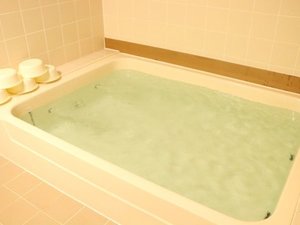 Bar&Lodge Duck�̎{�ݎʐ^1