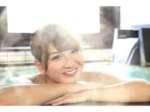 快適なホテルライフにサウナとお風呂※写真は女性用(撮影の為、特別にタオル着用)