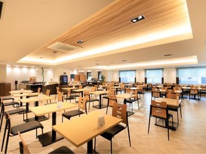 朝食会場