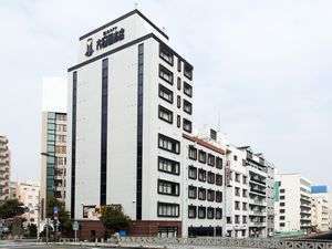 【大阪心斎橋・なんば・四ツ橋のペットと泊まれる宿】大阪道頓堀川畔 大和屋本店