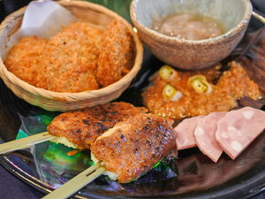 【朝食バイキング】朝食は地元の食材を使用したビュッフェスタイル!季節ごとにメニューは変更します。