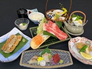 6〜8月【旬会席】鱧土瓶蒸し 鰻白焼 太刀魚フライ 和王しゃぶしゃぶ