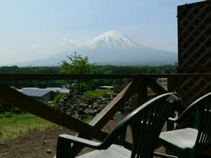 テラスからの富士山