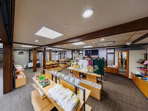【ホテル売店】お土産各種取り揃えております。