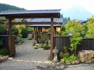 【熊本県湯布院の露天風呂付き客室のある宿】お宿 五輪花