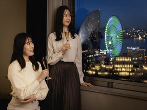 大切な人と見る、横浜の宝石のような夜景。心に残る夜のひとときをお過ごしください。