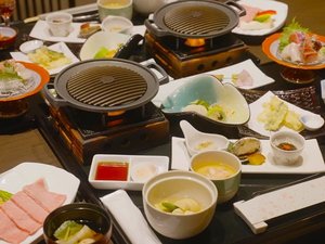 夕食 A5ランクとちぎ和牛「匠」をメインに季節の料理をご用意