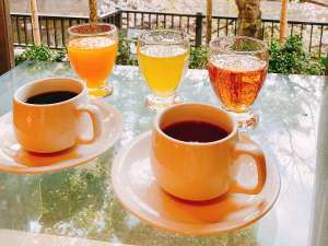 ◆トレヴィ洗い場ウェルカムドリンク(伊豆蜜柑ジュースなど5種類のお飲み物をご用意しております)