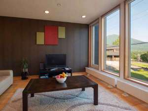 【北海道ニセコ・倶知安の貸し別荘・コテージ・ログハウス・コンドミニアム】ホリデーニセコ 四季小雪