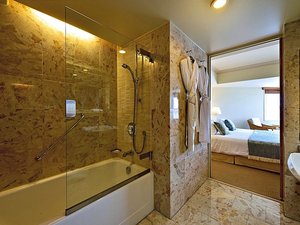 �y�N���u�t���A�z�N���u�L���O�i35�u�j