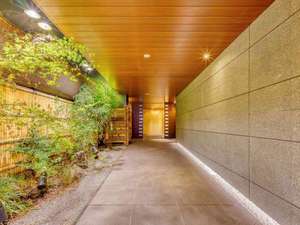 【京都市河原町・烏丸のビジネスホテル】イビススタイルズ京都四条