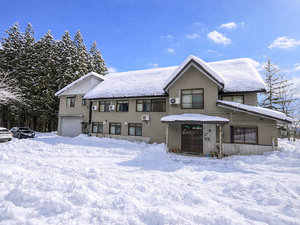 �y���V����RB�̎{�ݎʐ^1